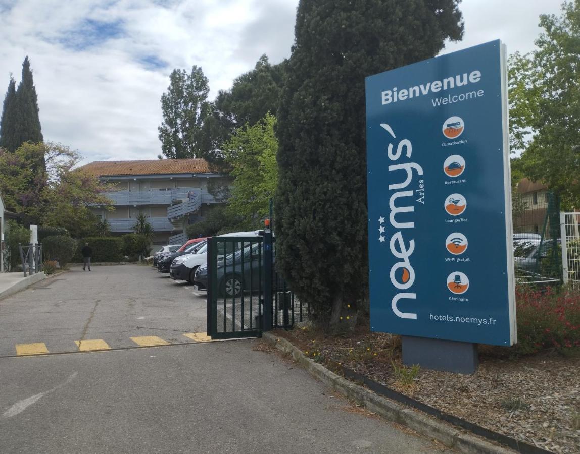 Hotel Noemys Arles Esterno foto