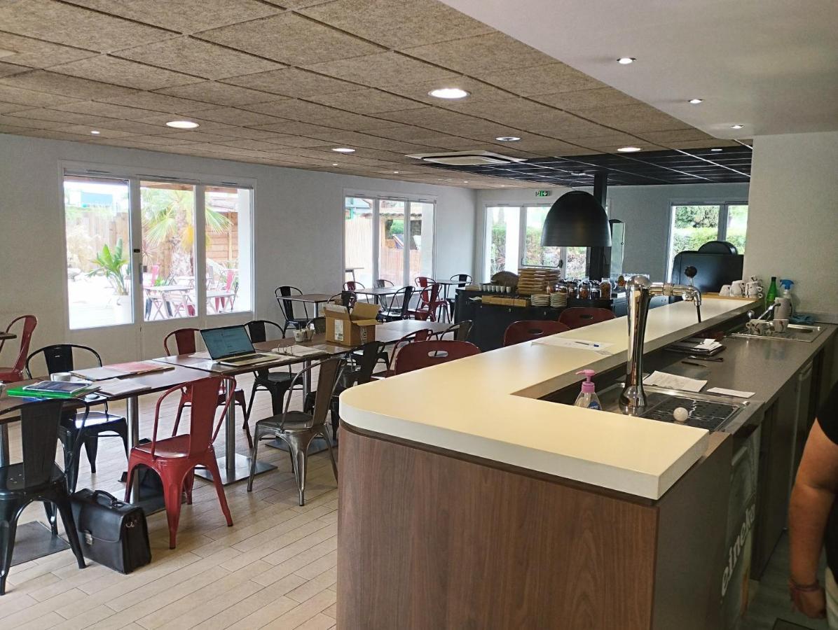 Hotel Noemys Arles Esterno foto
